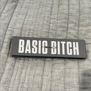 MAC Cosmetics Basic B*tch Eyeshadow Palette